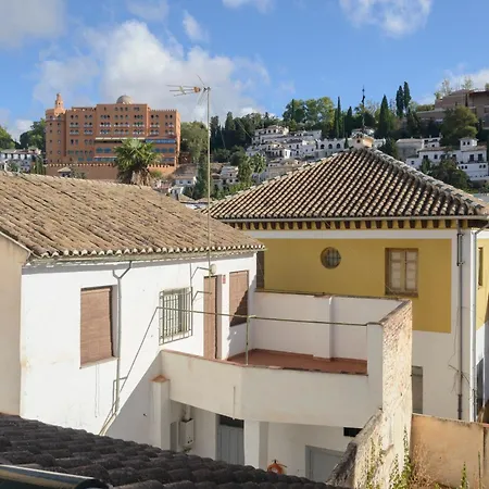 J De La Alhambra * Grenade